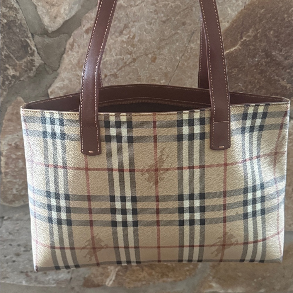 Auth Burberry Beige Nova Red Check Tote Bag Nylon and Burberry dust bag - Picture 17 of 17